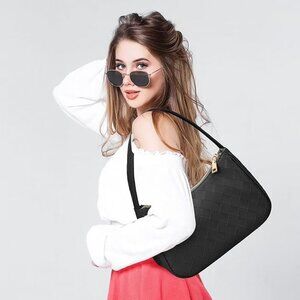 NWOT! Midsize Faux Leather Handbag Shoulder Bag with Basketweave Design